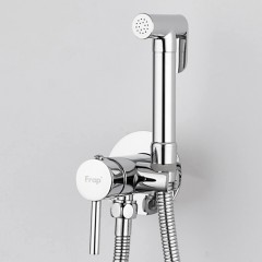Унитаз Cerutti Maiella aria B-2370-3 + смеситель Frap F7505-2