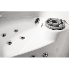 Ванна акриловая Jacuzzi City Spa