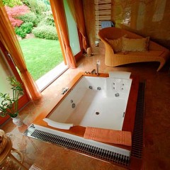 Ванна акриловая Jacuzzi Aura Plus